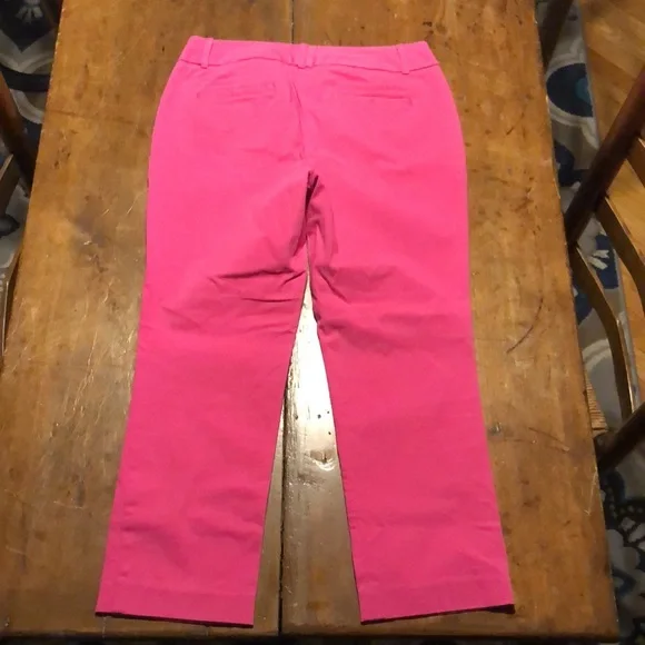 CHAUS pink capris, size 4, GUC - Picture 2 of 6
